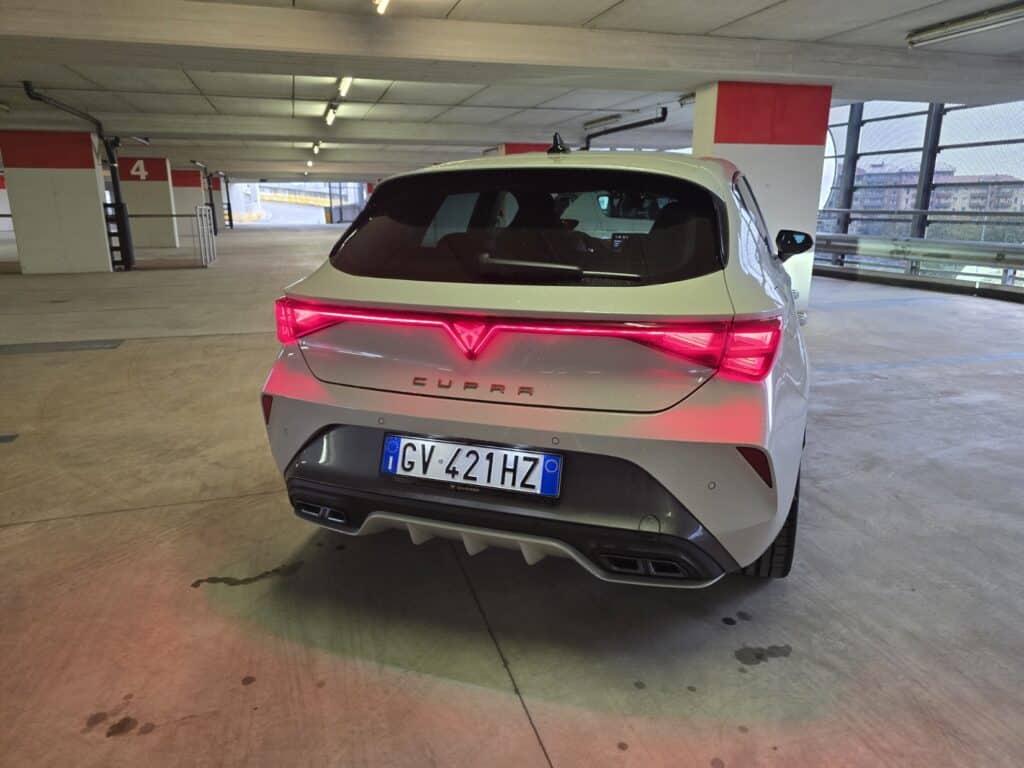 Cupra Leon 1.5 Hybrid 2024 | Com'è & Come Va