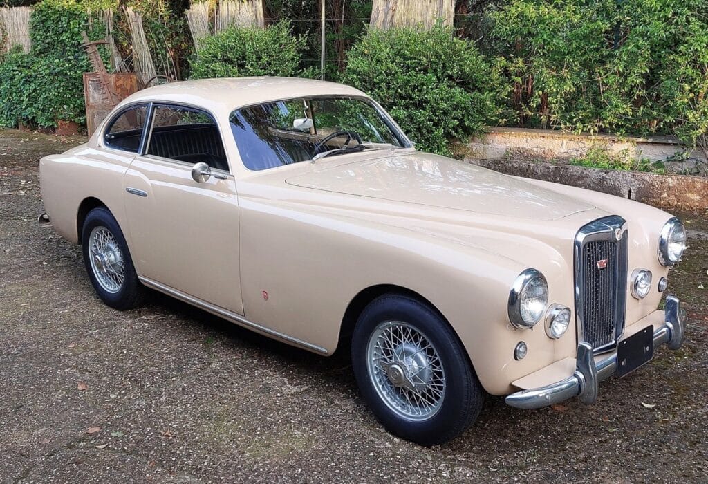 MG TD Arnolt: all’asta un raro esemplare firmato Bertone [FOTO]
