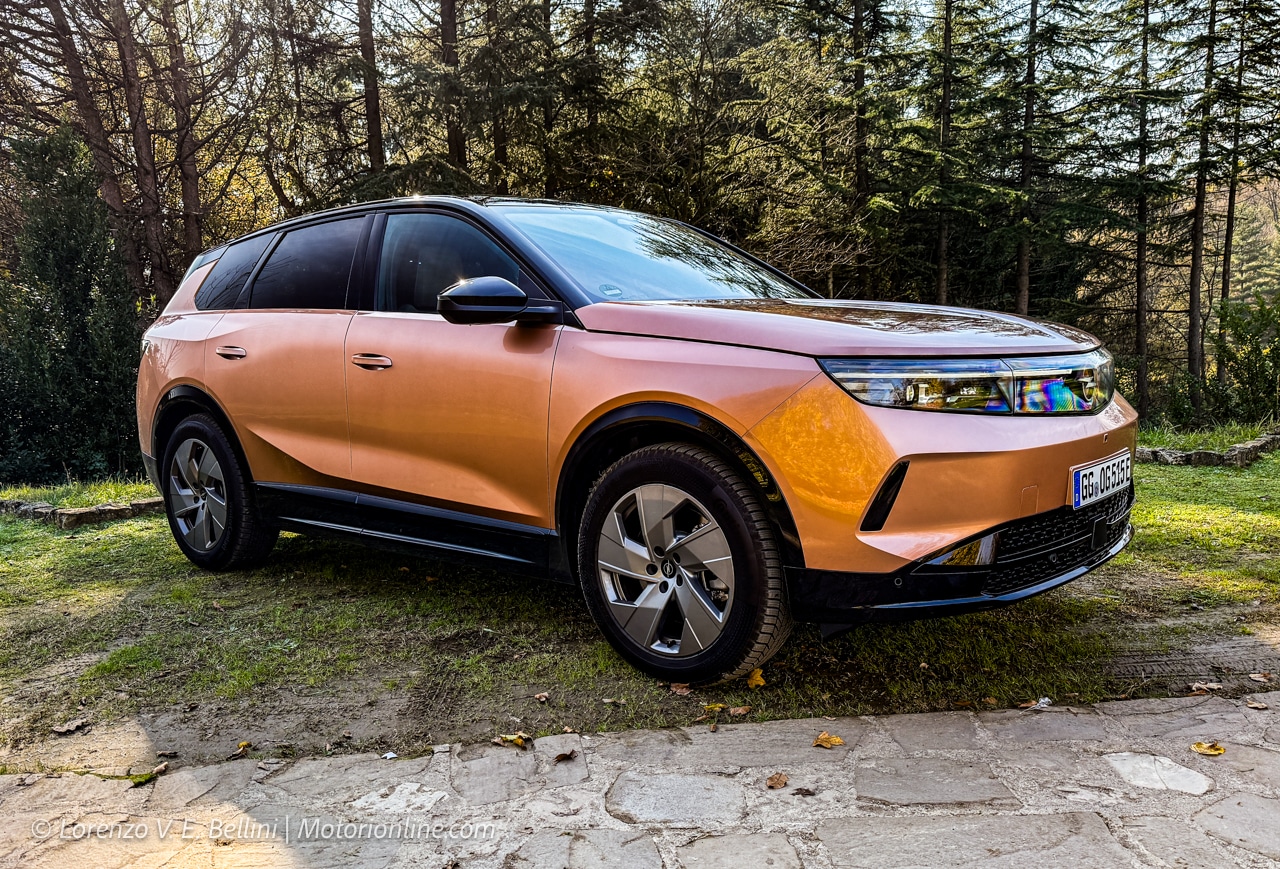 Opel Grandland 2024 - Profilo