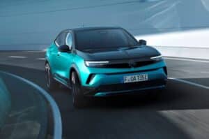 Opel Mokka si fa più tecnologico con ChatGPT