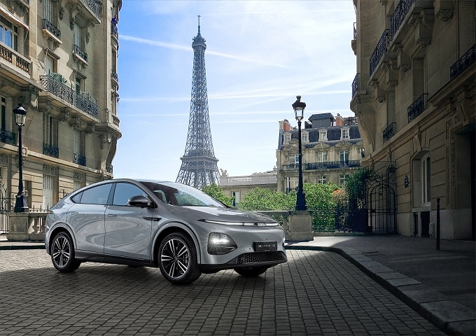 Xpeng al Salone di Parigi 2024 svelerà il futuro della mobilità AI in Europa