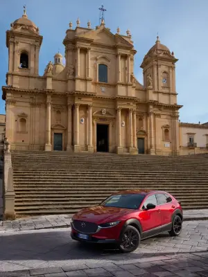 Mazda CX-30 e Mazda 3 2025 - Prova su strada - 108