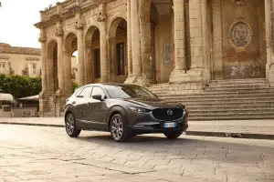 Mazda CX-30 e Mazda 3 2025 - Prova su strada - 113