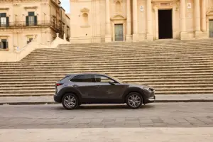 Mazda CX-30 e Mazda 3 2025 - Prova su strada - 138