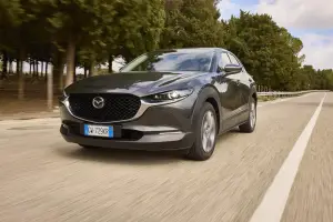 Mazda CX-30 e Mazda 3 2025 - Prova su strada - 152