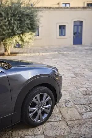Mazda CX-30 e Mazda 3 2025 - Prova su strada - 15