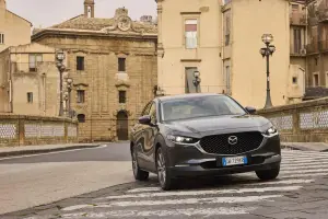 Mazda CX-30 e Mazda 3 2025 - Prova su strada - 170
