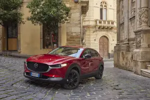 Mazda CX-30 e Mazda 3 2025 - Prova su strada - 179
