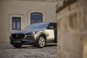 Mazda CX-30 e Mazda 3 2025 - Prova su strada - 16