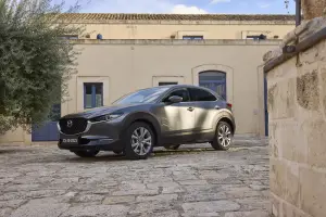 Mazda CX-30 e Mazda 3 2025 - Prova su strada - 27
