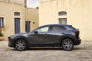 Mazda CX-30 e Mazda 3 2025 - Prova su strada - 40