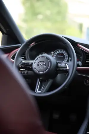 Mazda CX-30 e Mazda 3 2025 - Prova su strada - 49
