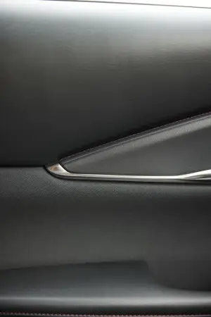 Mazda CX-30 e Mazda 3 2025 - Prova su strada - 70