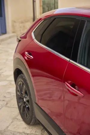 Mazda CX-30 e Mazda 3 2025 - Prova su strada - 96