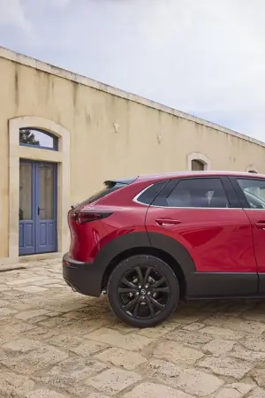 Mazda CX-30 e Mazda 3 2025 - Prova su strada - 98