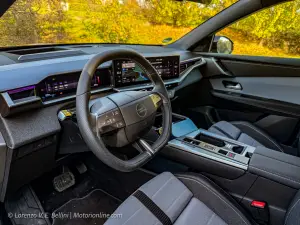 Opel Grandland 2024 - Prova su strada a Milano - 14